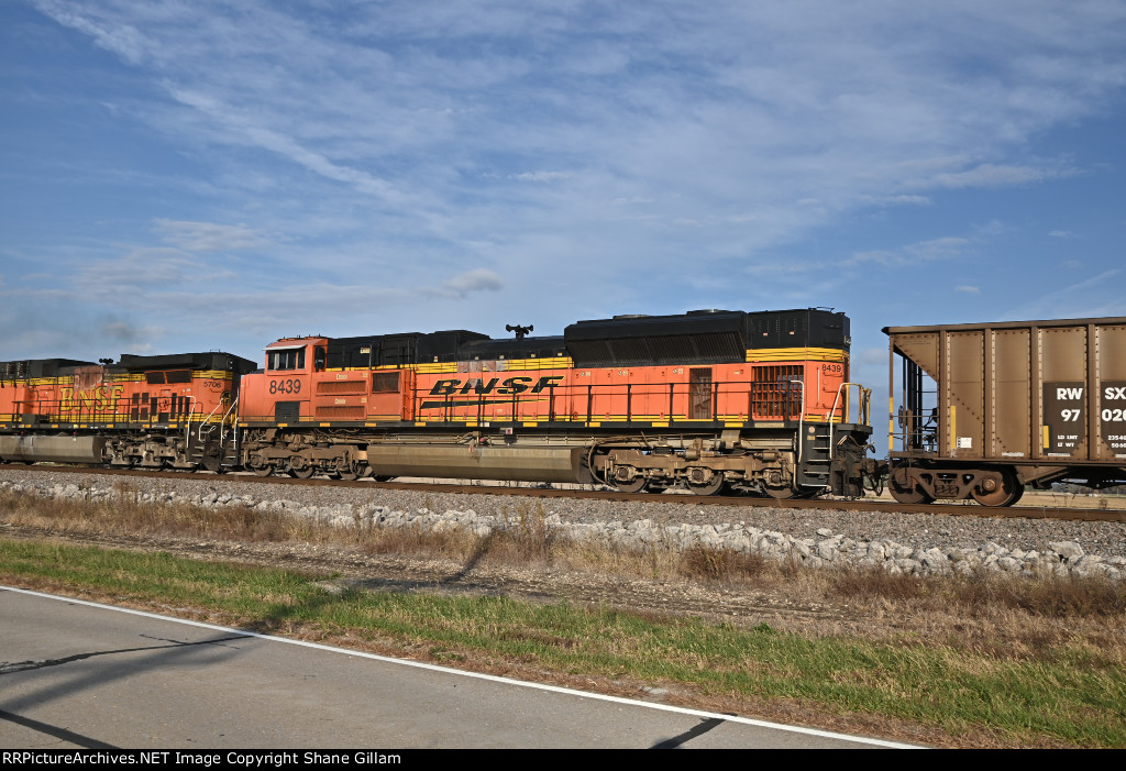 BNSF 8439